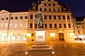 Augsburg: Bayern, Schwaben, Fuggerplatz, Fugger-Denkmal