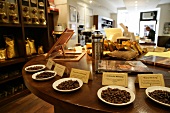 Vee's Kaffee und Bohnen Kaffeeröster Shop
