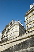 Paris: Île Saint-Louis, Quai d'Orleans, Gebäude