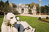 Istanbul, Dolmabahcepalast, Garten, Löwenskulptur