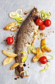 Oven-baked trout with leek