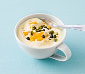 Desserts, Mango-Joghurt-Creme mit Pistazien