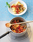 StudentInnenküche, Gnocchi mit Gemüseragout, Peperoni-Tomaten-Reis
