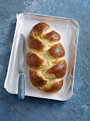 Buttermilk bread with poppy seeds in serving dish