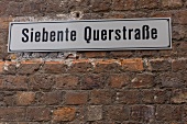 Lübeck, Schleswig Holstein, Straßenschild, Siebente Querstraße