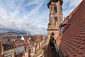 Freiburg, Thomas Jehnes und Franz Stiefvater, Kontrollrundgang