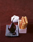 Mulled wine pears with Belgian waffles