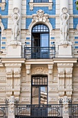 Lettland, Riga, Jugendstil Schulgebäude in der Strelnieku iela 4