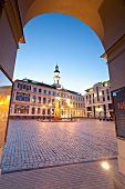 Lettland, Riga, Rathaus am Rathausplatz, abends, 