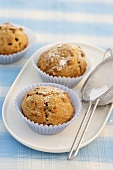 Muffins with icing sugar