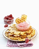 Quark waffles with raspberry cream