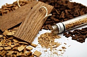 Wood shavings and woodchips for flavouring wine