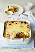 Chickpea, chicken and curry bake