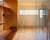 Glass shower cubicle