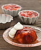 Strawberry jelly with cream