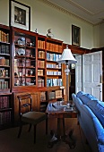 Bibliothek in einem englischen Herrenhaus