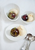 Glazed figs with ice cream
