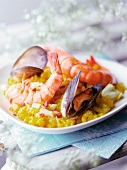 Paella with prawns and mussels