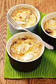 Baked Camembert with mushrooms