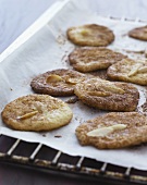 Almond and cinnamon biscuits