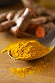 Turmeric (roots and powder)