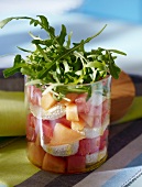 Melonensalat mit Ziegenkäse und Rucola