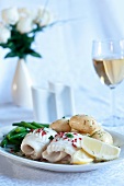 Haddock rolls with chilli, potatoes and green beans
