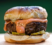 Grilled Hamburger with Creamy Ketchup and Pickles