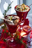 Eingelegte Heringe und Heringe mit Curry zu Weihnachten (Schweden)