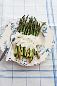 Fried asparagus with Parmesan