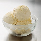 Vanilla ice cream in a glass bowl