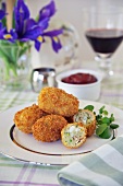 Croquettes filled with bacon and egg