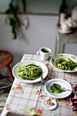 Linguine with pesto, green beans and potatoes