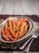 Roasted carrots with orange and honey