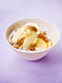 Apple compote with raisins and pine nuts