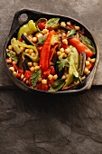 A chickpea and pepper medley with aubergines