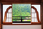 Open Bell Shaped Asian Window