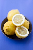 Close up of bowl of lemons