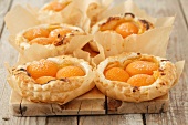 try tartlets with apricots and vanilla cream