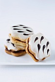 Nougat biscuits