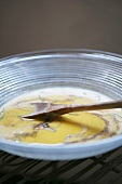 Teig für einen Kichererbsenpfannkuchen
