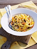 Spaghetti al limone (lemon spaghetti with mushrooms and vegetables)