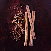 Cinnamon sticks, star anise and cloves