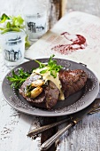 Chateaubriand with Bearnaise sauce, garlic and tarragon