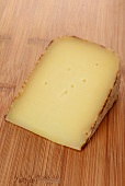 Tomme de Brebis (sheep's cheese from France)