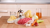 Ingredients for cottage pie (England)