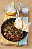 Chilli con carne with tortillas and rice