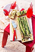 Asparagus tart with goat's cheese for a picnic