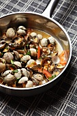 Marinated heart mussels