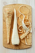 Parsnips with and without peels